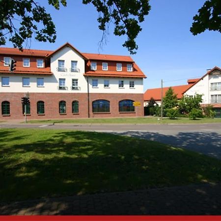 Hotel & Restaurant "Zur Linde" Spergau Esterno foto